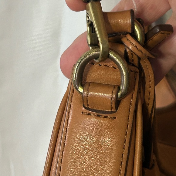 Vintage Brown Hobo Bag by Fossil - Picture 5 of 15